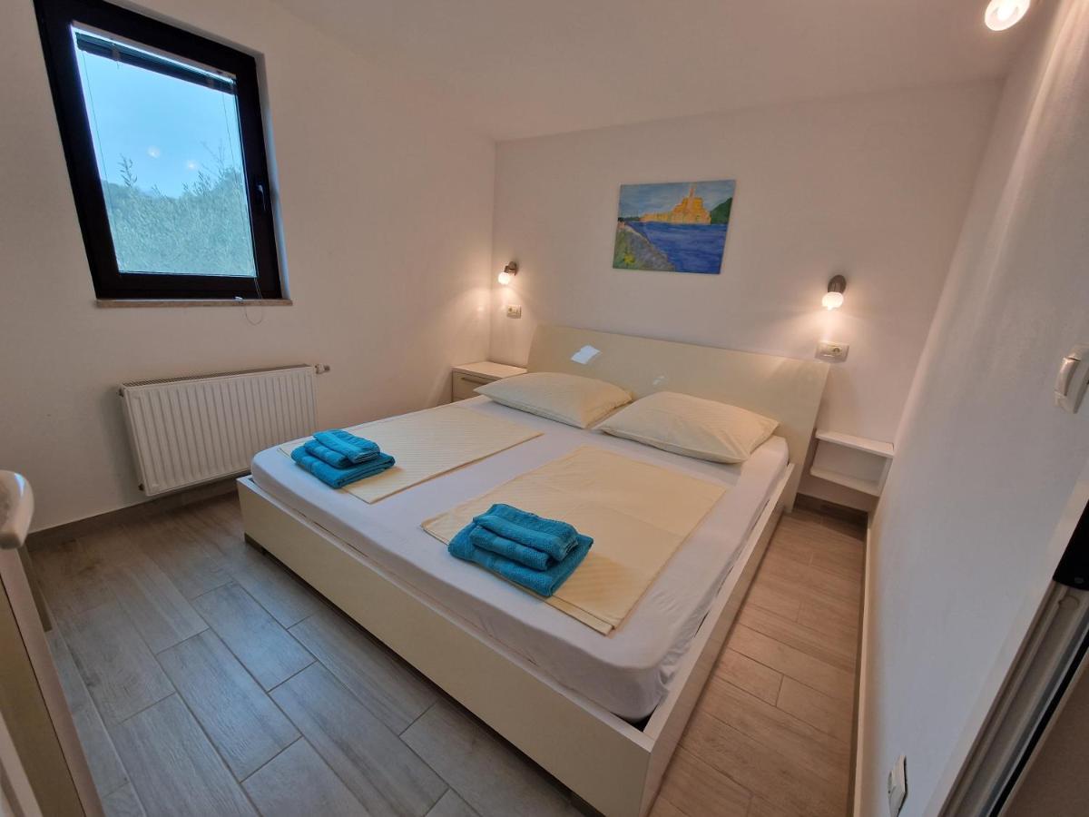 Keser Apartments Rovinj Luaran gambar