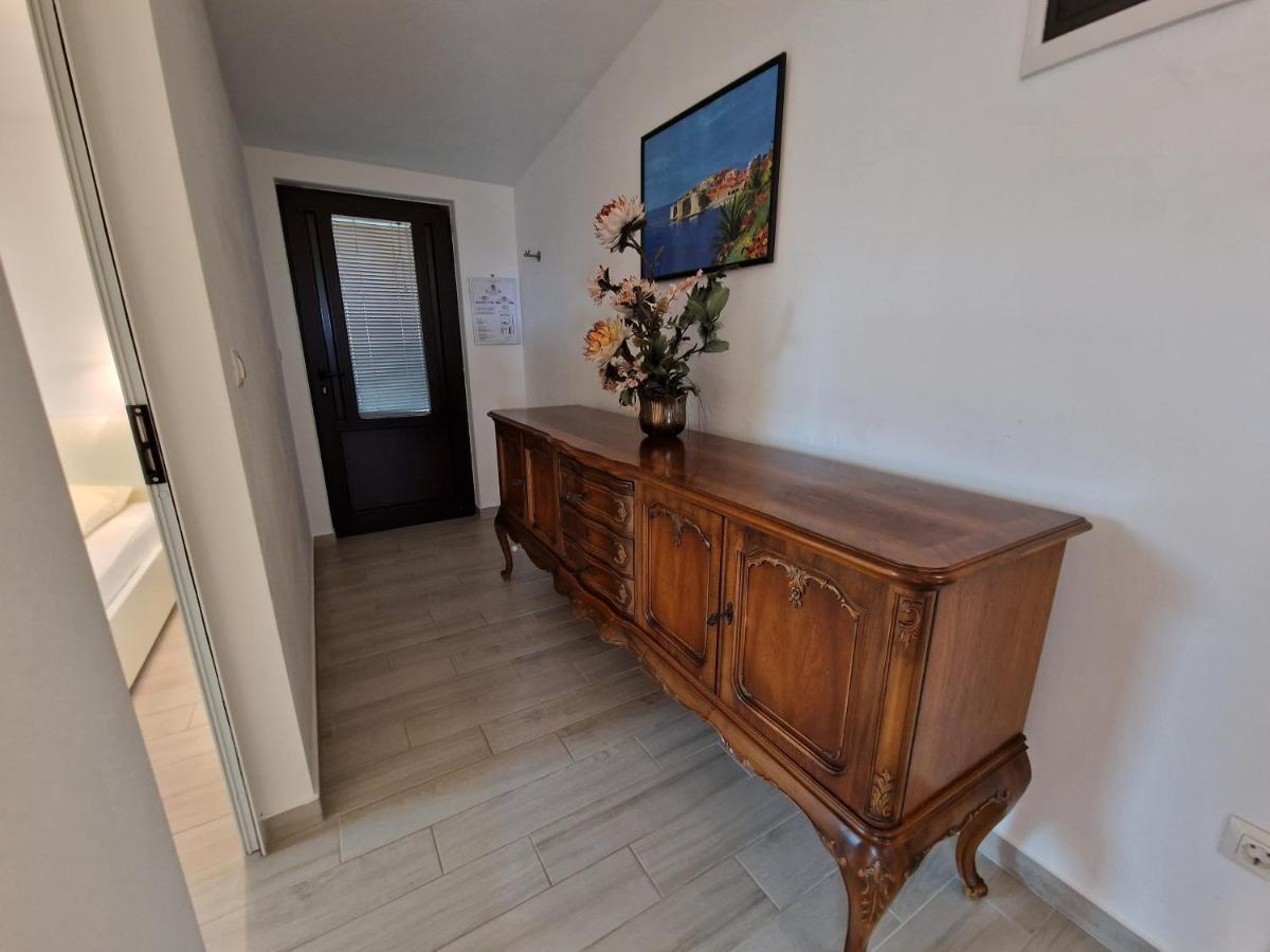 Keser Apartments Rovinj Luaran gambar
