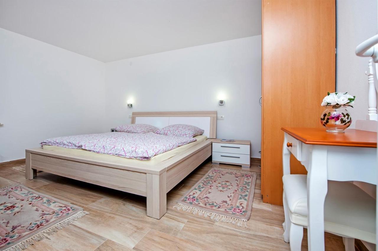 Keser Apartments Rovinj Luaran gambar
